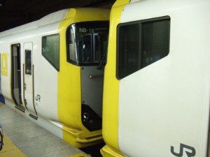 特急わかしお号E257系貫通型