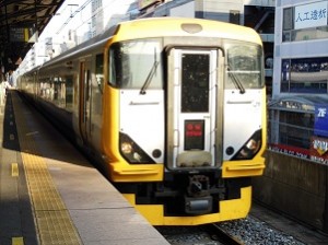 新宿さざなみ号