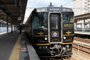 a-train-kgnA列車で行こう