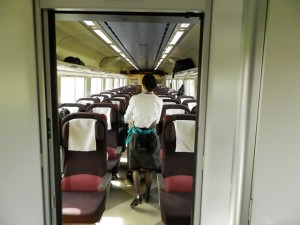スーパーとかちは車内販売あり!