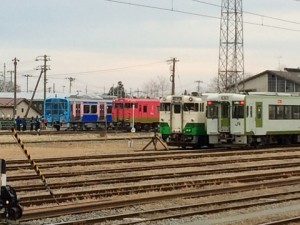小牛田運輸区で並ぶ車両たち