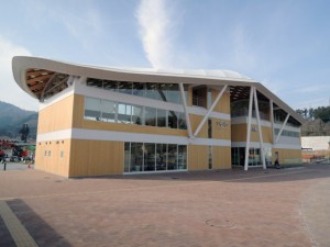 新・女川駅駅舎