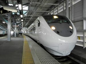 681系になった特急しらさぎ