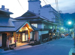 鳴子観光・旅館案内センター様HPより