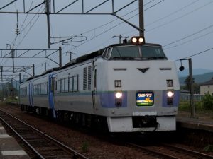スラントノーズ183系の特急サロベツ