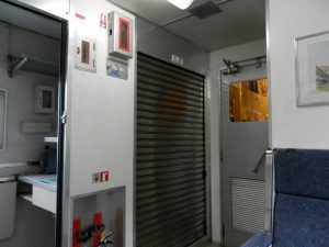 車掌室と物置