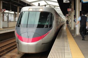 8000系しおかぜ流線型