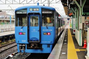 キハ200系のシーサイドライナー