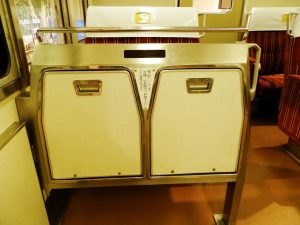 3000系の補助いす