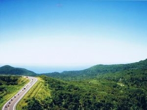 知床峠手前から望むオホーツク海