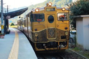 或る列車・インカーブで