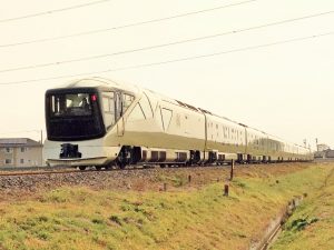 トランスイート四季島・古川方面へ