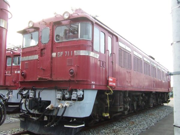 EF71-1right