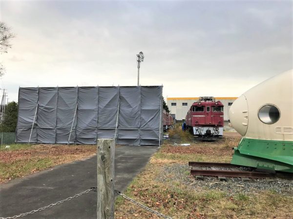 利府・交流電気機関車が解体か