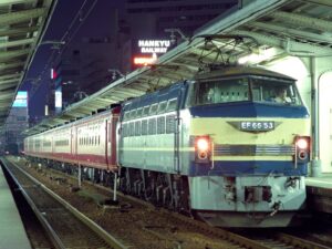 EF66牽引のお座敷列車「旅路」号・初期