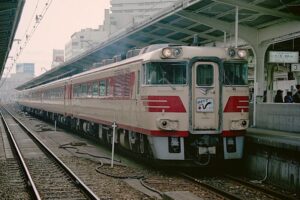 臨時特急はまかぜ四季彩号