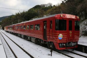 伊予灘ものがたりきさいや編