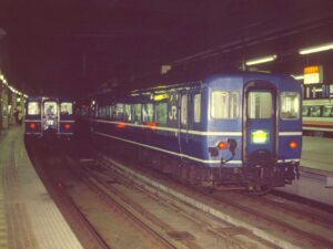 札幌出発待ちの急行まりも