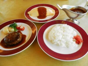 ダイナープレアデスの昼食