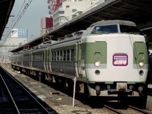 189系松商学園必勝号(大阪駅にて)