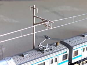 TOMIX架線柱とNゲージパンタグラフ