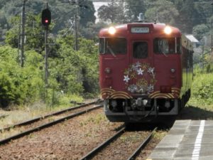 萩駅に到着する○○のはなし